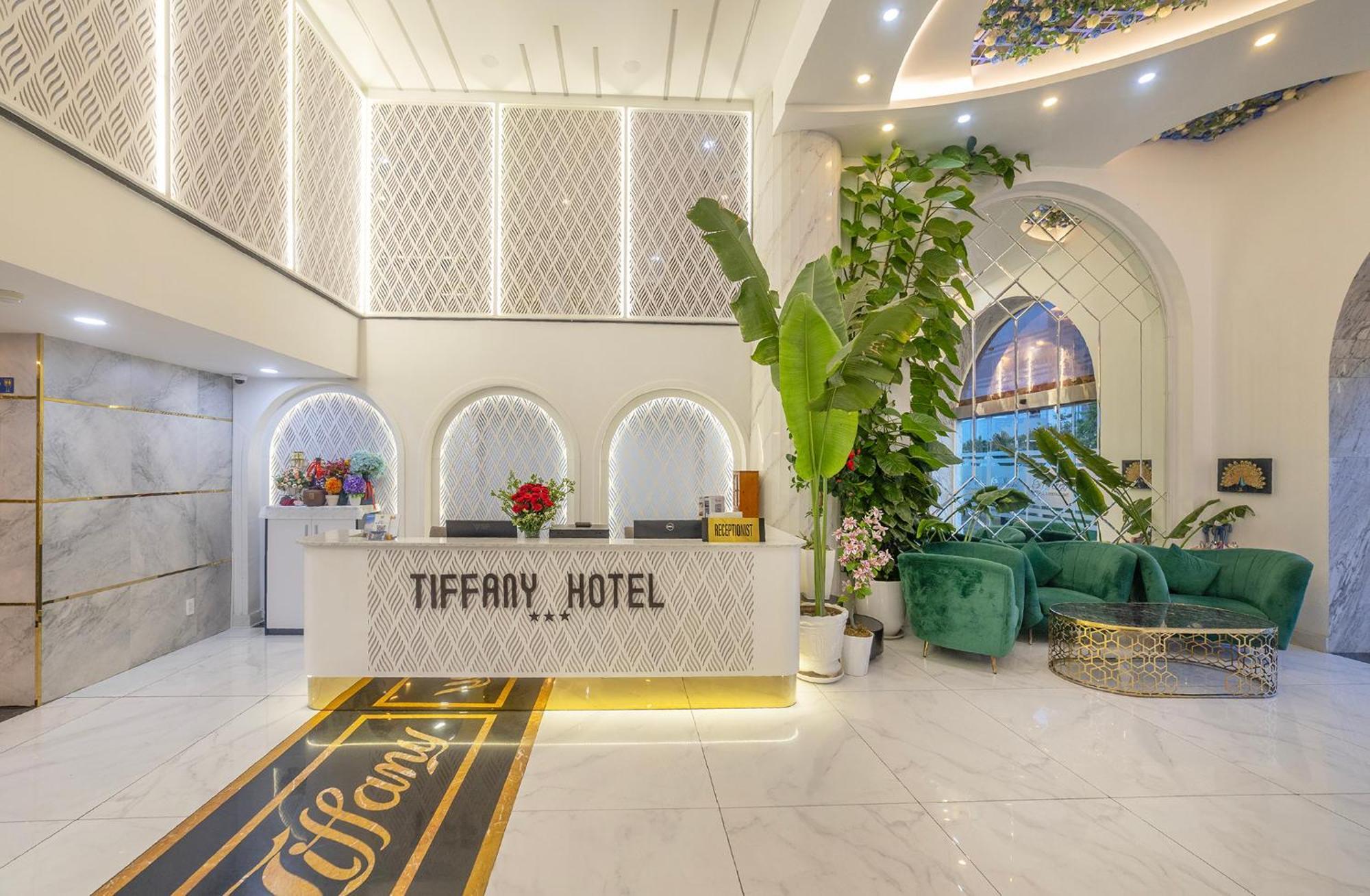 פאן ת'ייט Tiffany Hotel & Restaurant מראה חיצוני תמונה